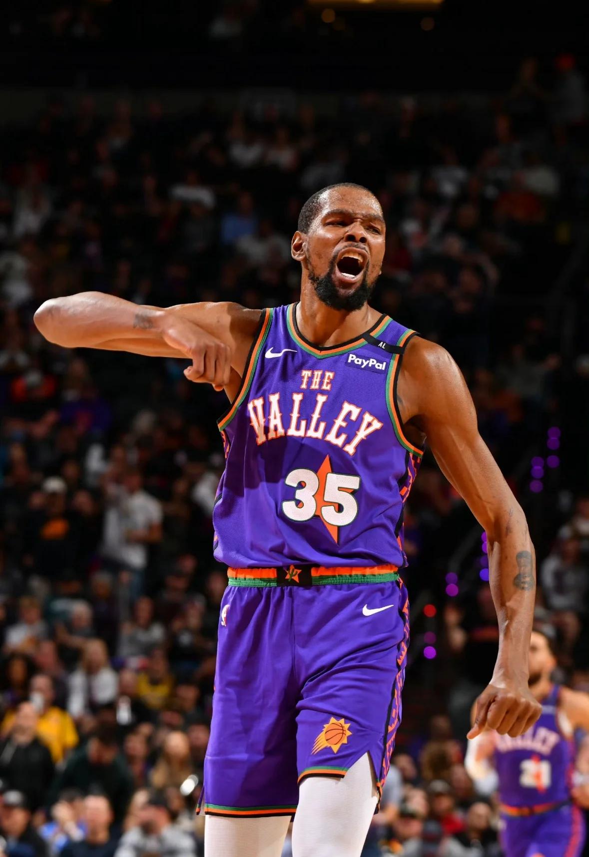 奇异果体育-美国篮球明星助阵慈善赛，粉丝争相观赏的简单介绍